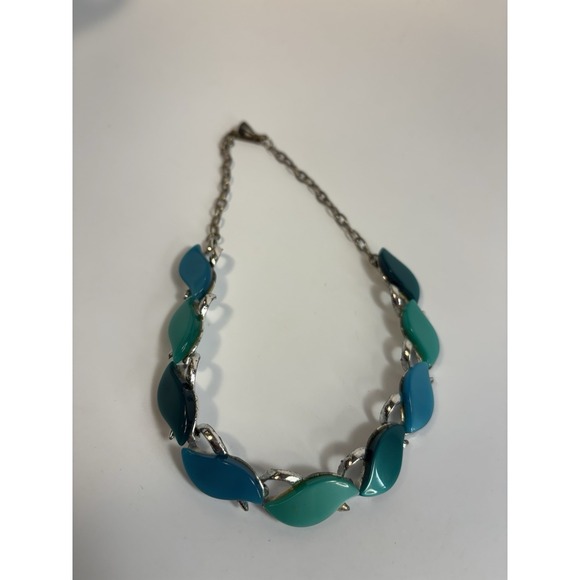 Vintage Necklace Lucite Choker Aquamarine Blue Beads Silver Tone Gorgeous - Picture 7 of 8